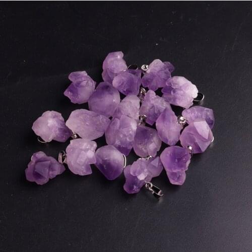 24PCS Hot Sale Women Amethysts Beads Pendant Natural Stone Purple Crystal Quartz Reiki Point Necklace Pendant for Jewelry Making