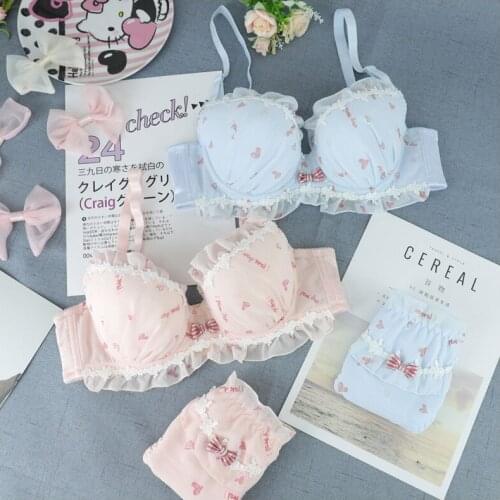 Sweet chiffon love and comfort lingerie with underpants gather together on the top of the sweet heart thin bra set underwear