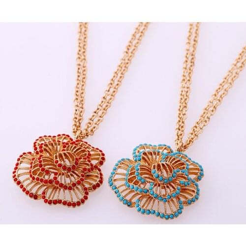 Bulk Price Double Chain Long Necklace Blue Red Bead Gold Color Alloy Hollow Out Flower Necklace For Women Fashion Jewelry