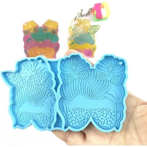 5477 Glasses Girl Keychain Silicone Mold with Hole Keyring Pendant Handmade Mold Valentines Day Gift Jewelry Drop Shipping