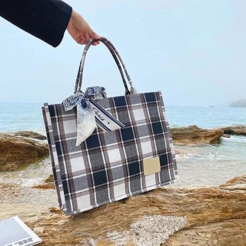 2021 Brand Luxury Women Handbag Plaid Pattern Large Capacity Totes Shopping Handbag Lady Classic Casual Women Big Tote Bag Purse