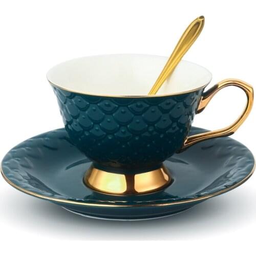 European Ceramic Tea Cup Set Gold Rim Simple Luxury Coffee Cup Set Saucer Eco Friendly Vintage Tazas De Cafe Drinkware EB50BD