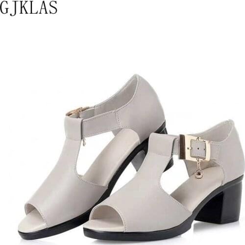 Mid Heels Women Sandals Leather Casual Peep Toe Ladies Sandals Middle-aged Mother Comfortable Sandals Female Black Gray Heels