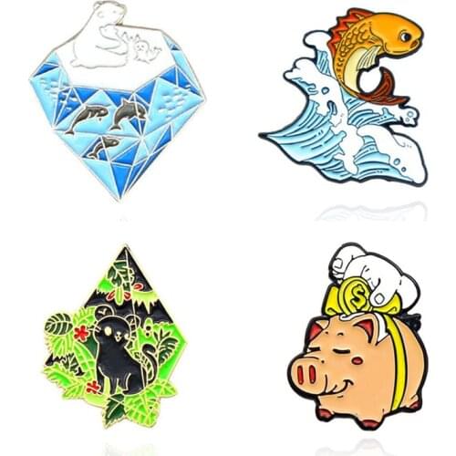 Fish And Bear Lapel Pins Piggy Bank Anime Badges Womens Brooch For Backpack Fashion Hijab Pins Decorative Badges Cute Brooches