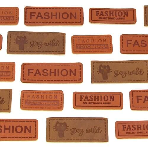 50Pcs Fashion Labels Brown Handmade Tags PU Leather Tags For Hats Printed Fashion/Cat Sew Tags For Clothing Label DIY Crafts