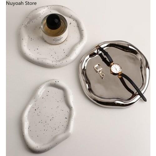 Nordic Silver-plated Ceramic Irregular Tray Special-shaped Storage Tray Household Light Luxury Snack Fruit Dish Shooting Props
