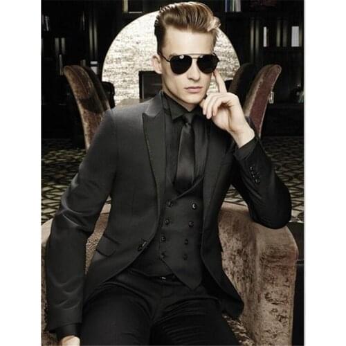 New Classic Men’s Suit Smolking Noivo Terno Slim Fit Easculino Evening Suits For Men designs peaked Lapel Wedding tuxedos Black