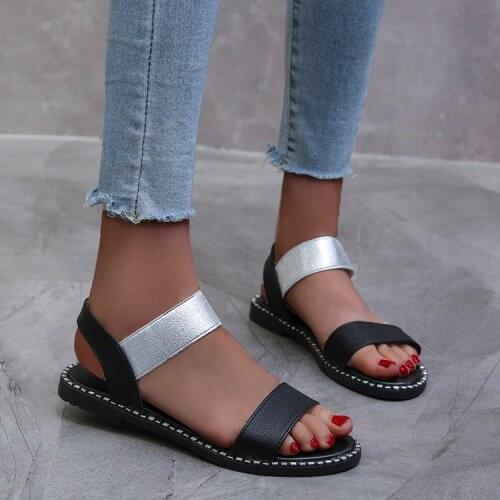 Flat Sandals Ladies Summer Outdoor Fashion Leather Flat Shoes Round Toe Elegent Slipper Adjustable Buckle Strap Casual Sandals