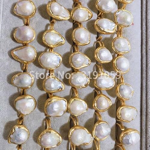 Handcrafted fashionable, simple and elegant, all-in-one gold replica Cuban Rock special-shaped Pearl Ring