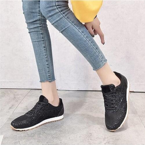 Women Flat Glitter Sneakers Casual Female Mesh Lace Up Bling Platform Comfortable Plus Size Sneakers Women Vulcanized Shoes 2020