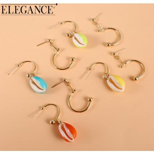 Elegance Irregular Geometry Asymmetric Pendant Ear Accessory Earrings Shell Dangle Earring C Letter Earrings for Women Gift