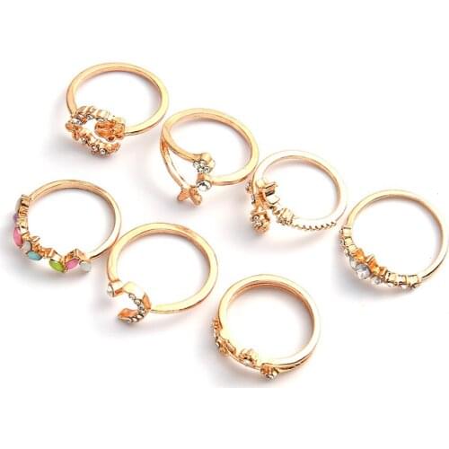 7PCS/Set Fashion Sweet Gold Color Metal Hollow Butterfly V-shaped Joint Rings Women Butterfly Flower Moon Stars Finger Rings