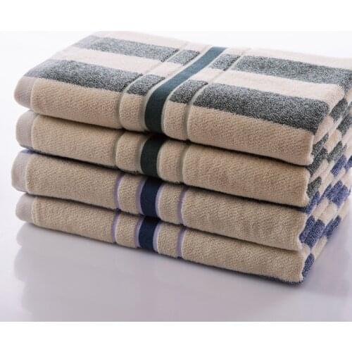 Hot Sale 135x62cm Bath Towels 100% Cotton Towel 2 Colors Avaliable Cotton Fiber Natural Eco-friendly Comfort Home Bath Towel