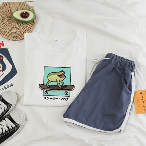 Pajama Set Cute for Women Ulzzang Korean Sleepwear Nightgown Girls Plus Size Pyjama Sets Frog Skateboard Graphic Tee and Shorts