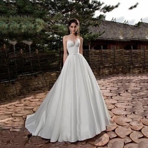 Sexy Lace Applique Sleeveless O-neck A-line Wedding Dress Wedding Gown White Ivory Satin Princess Bride Dresses Free Shipping