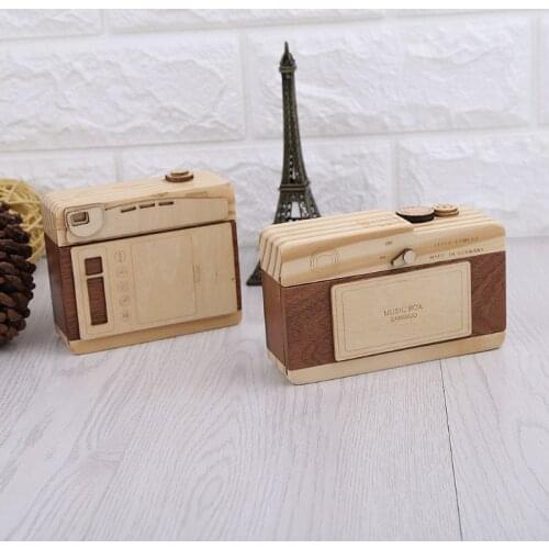 Wooden Music Box Retro Camera Design Classical Melody Birthday Home Decoration