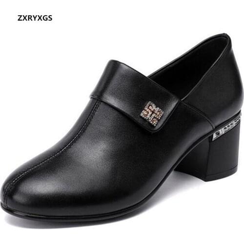2021 New Fashion Spring Top Cowhide Deep Mouth Black Shoes Woman Thick Heel Temperament Rhinestone Leather Shoes High Heels