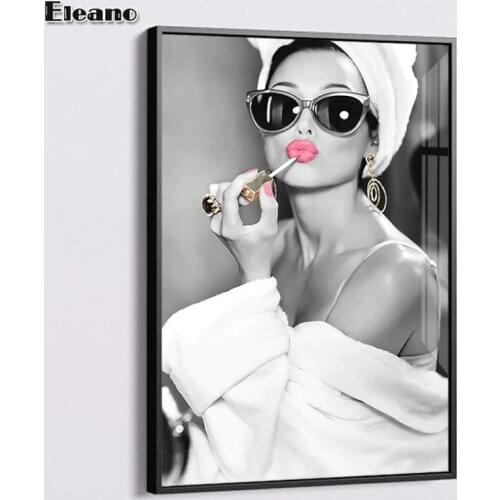 Black and white Sexy canvas print Retro luxury art poster and Prints abstract art Modern pop aesthetic room decor Painting