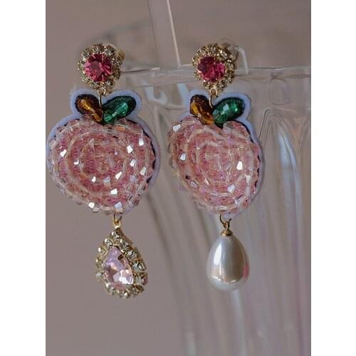 Asymmetrical Sweet Pink Color Crystal Peach Pendant Earrings Korean Fashion Vintage Luxury Creative Fruit Earrings Party Jewelry
