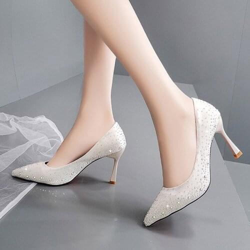 Women Dress Shoes White Bling Wedding Shoes Bridal High Heels Crystal Pumps Pointed Toe Boat Shoes zapatos mujer Red Black 8224N