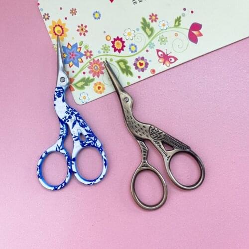 1Pcs Vintage Scissor Sewing Tool Tailor Handicraft Embroidery Fabric European Retro classic Antique Craft Tailors Scissors