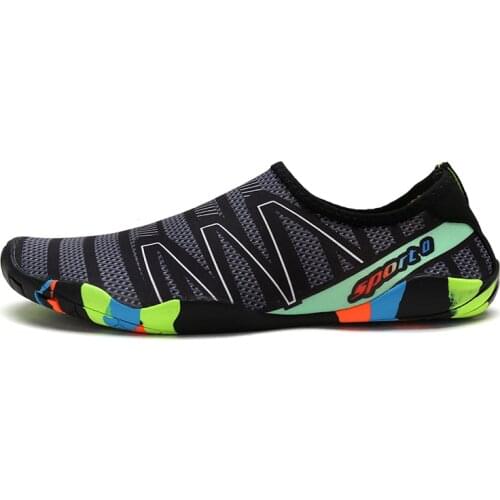 Clorts Water Shoes Aqua Shoes Beach Swimming Shoes Men Breathable Slip-on Sport Sneakers Lightweight Upstream Shoes for Men 888