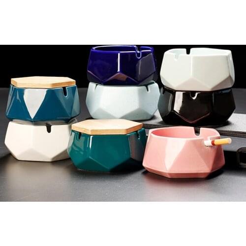 Ashtrays gift for boyfriend Creative Ashtray Desk Home accessories Ash Tray Ashtray With Lid Ceramic Ashtray Ashtray for Home