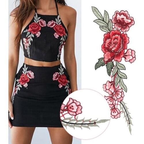 2pcs Rose Flower Applique Floral Sew Iron on Patches Badge Cool Embroidered