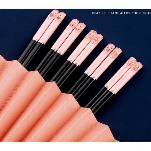 5 Pairs Chinese Chopsticks Stainless Steel Alloy Sushi Sticks Japanese Food Reusable Metal Korean Cooking Kitchen Chopsticks Set