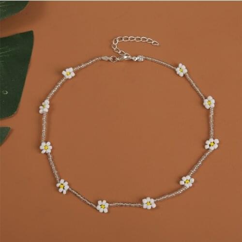 Korean Style Fashion Ladies Handmade Beaded White Flower Necklaces For Women Girls Silver Color Glass Beads Chain Necklace Gifts