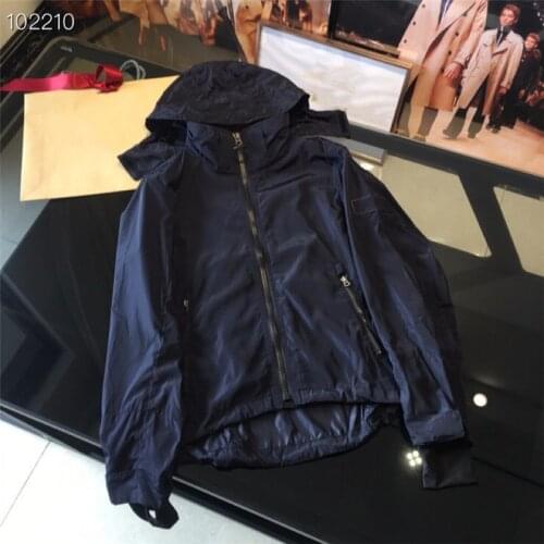 New Autumn Style Male Jacket with Hood Zipper 4 Colors High Quality Mens Spring Jacket Casual Windbreaker Fashion Outerwear