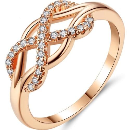 Trendy Fashion Number 8 shape rings for women prong setting cubic zirconia rose golden color cocktail rings for wedding
