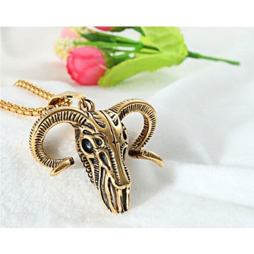 European and American Retro Sheep Head Necklace Stainless Steel Pendant New Product Trend Titanium Steel Sheep Head Pendant