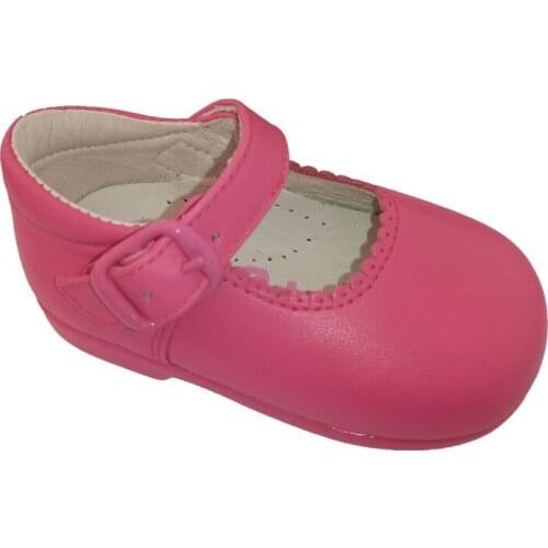 Roly Poly leather goods with buckle