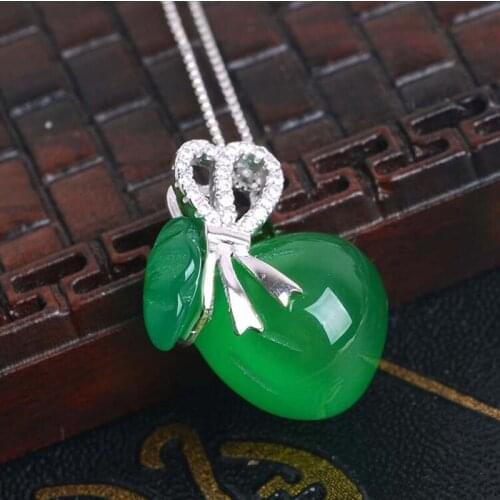 925 Silver Inlaid Natural Green Chalcedony Pendant Exquisite Fashion Necklace Designed for Women Christmas Gifts