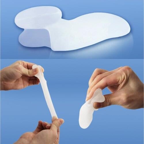 1 Pair Small Toe Crusher Bone Foot Care Valgus Orthotics Corrective Toe Separator Heel Nursing Silicone Toe Protecting