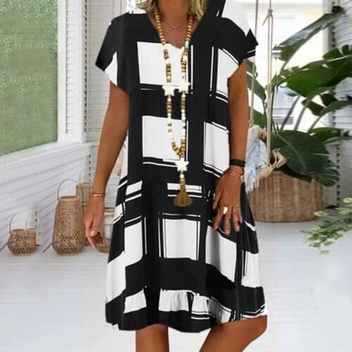 Large Size Womens Dresses Digital Print Short Sleeve V-neck Dresses Boho Clothes Sundress Women Summer Loose Dress Plus Size