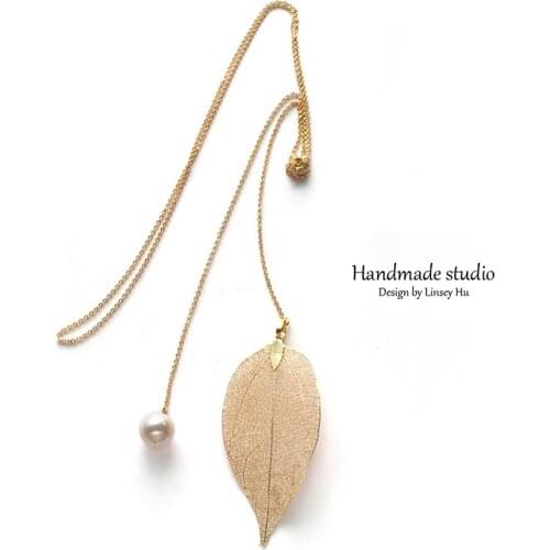 CCijiNG Fashion Leaf Necklaces Natural Crystal Romantic Sweater Chain Long Necklace Pearl Jewelry Women High Quality MY0001