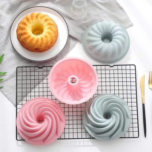 6 inch Bakeware Kitchen Cake Pans Mold Savarin Mold Food Grade Silicone Bake Pan Bread Pans DIY Cake Baking Tools Mould