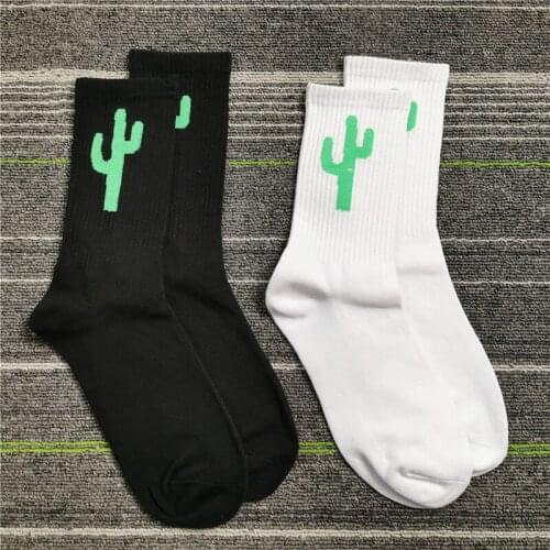 Spiny Stinging Barbed Thorny Green Cactus Hot Funny Crew Street Fashion Socks Stripe Cartoon Cotton Fresh Simple Wild Harajuku