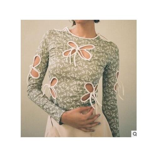 2021European and American Winter New Sweet Round Neck Floral Bow Knot Hollow Lace Slim Long-Sleeved Bottoming T-Shirt for Dating