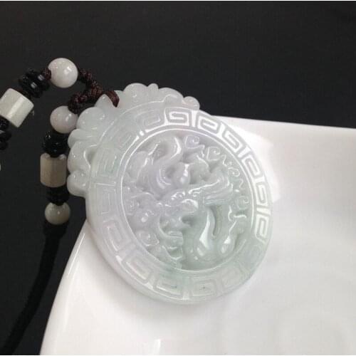 Natural jadeite Dragon Brand pendant Dragon Play Beads zodiac transshipment protective Yu Pei necklace Send a certificate