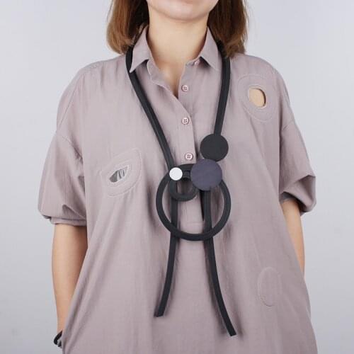 YD&YDBZ New Big Circle Metal Pendant Necklaces Women Steampunk Style Thick Flat Link Rubber Statement Necklace Jewelry Matching