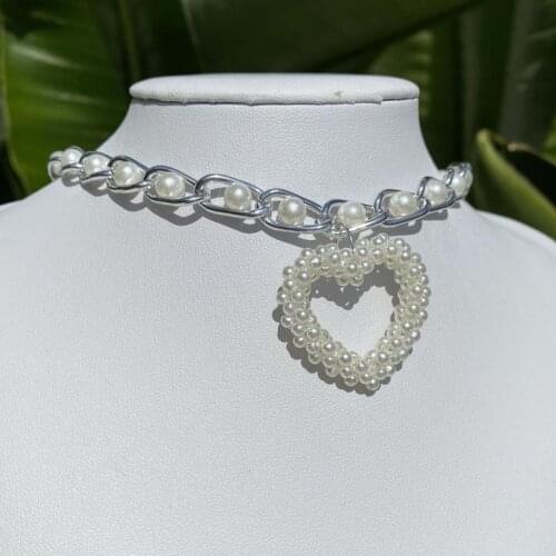 Pearl Choker Love Gothic Hollow Goth Women Necklace Necklaces for Women Punk Womens Neck Chain Jewelry Friends Accessories