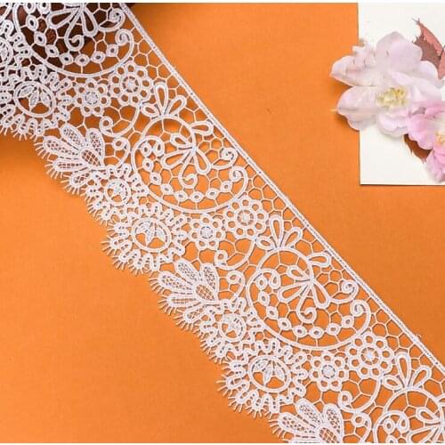 2yards 7.5cm Wide Single Side Lace Trims White Hollowed Tape wedding dres Lace DIY For Sewing Dress Decor Textile Lace Trimmings