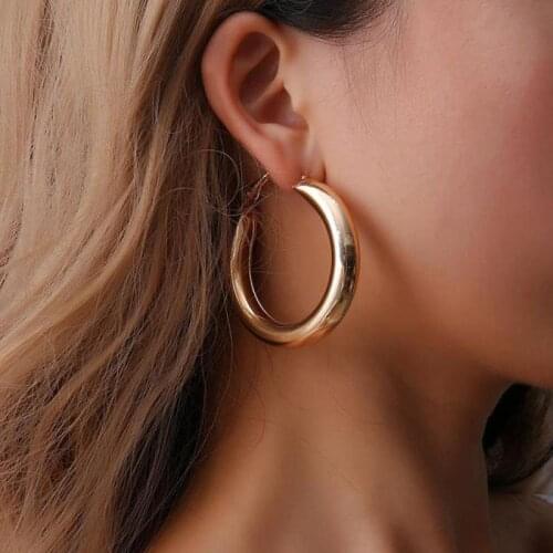 European And American Hoop Earrings For Women Office Lady Wild Jewelry Earing Gold Silver Color Exaggerated Circle Earrings Gift