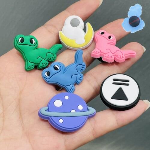 1Pcs Planet Astronaut Animal PVC Shoe Charms Garden Shoe Accessories Sandals Decorate Clog for Wristband Croc Jibz Kids gift