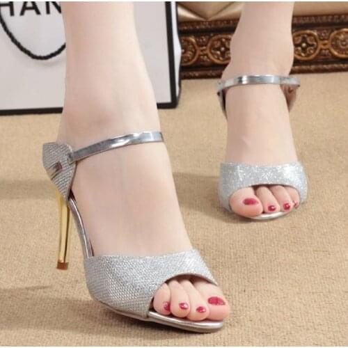 2021 Summer New Arrived Vogue Women T-Stage Clasic Dancing High Heel Open Toe Sandals Party Wedding Sexy Casual Shoes Big Size