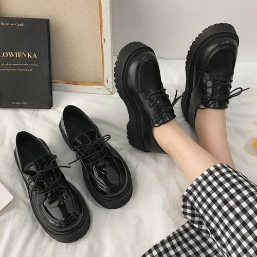 Women Lace Up Platform Shoes Patent Leather Casual Shoes Flat on Platform Lolita Shoes Thick Sole Oxford Shoes Black Girls 9110N