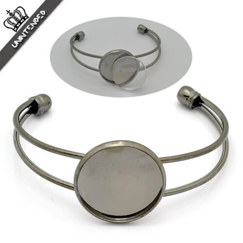 Corn Flower Black Bracelets